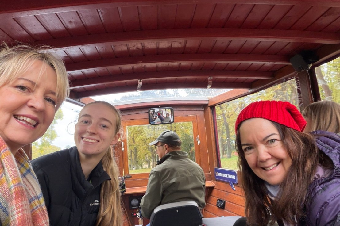 100 year old wooden canal&nbsp;boat